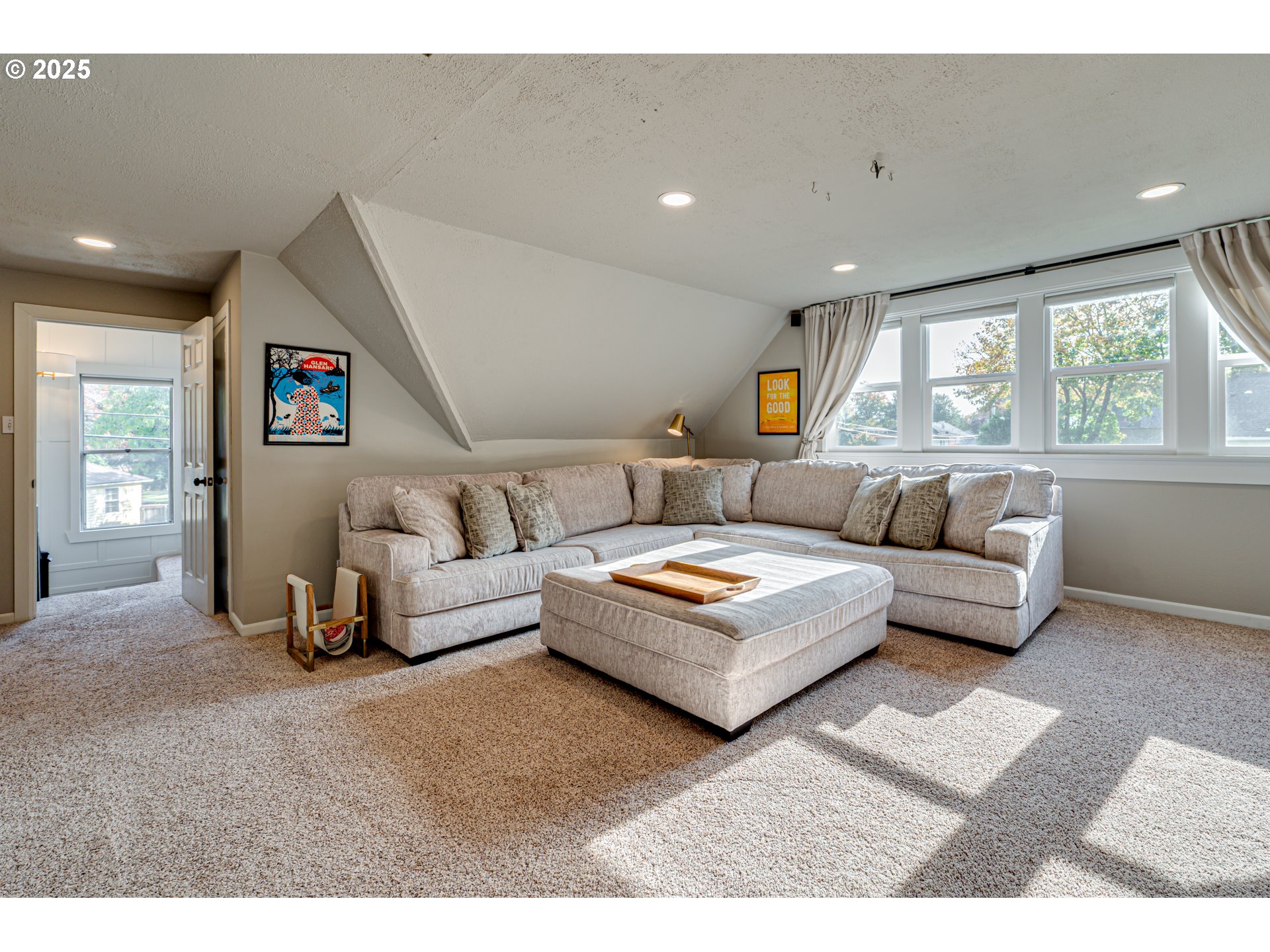 1626 21st Avenue Longview, WA 98632 - Photo 24 of 42 a living room with furniture and a flat screen tv