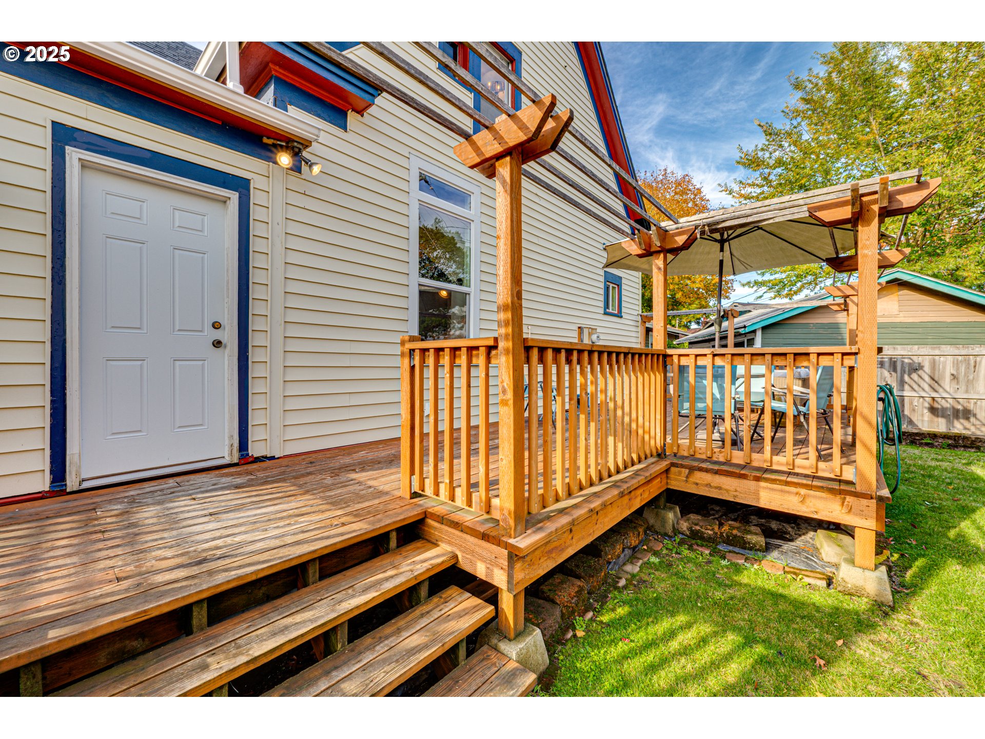 1626 21st Avenue Longview, WA 98632 - Photo 32 of 42 a view of outdoor space with seating area