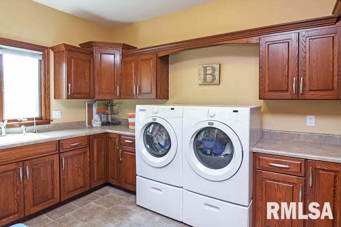 6395 Eagle Ridge Road Bettendorf, IA 52722 - Photo 14 of 24 Gallery Image 14
