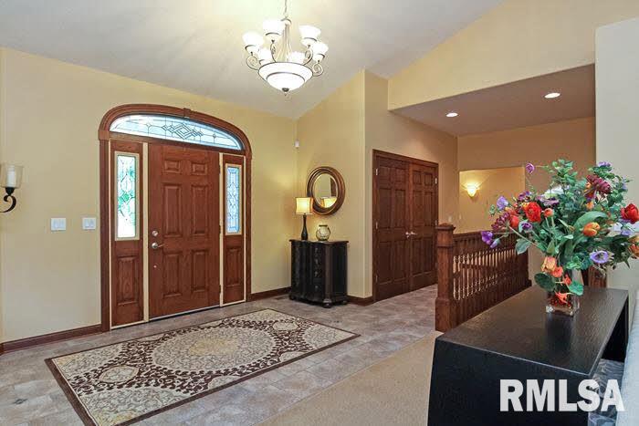 6395 Eagle Ridge Road Bettendorf, IA 52722 - Photo 5 of 24 Gallery Image 5