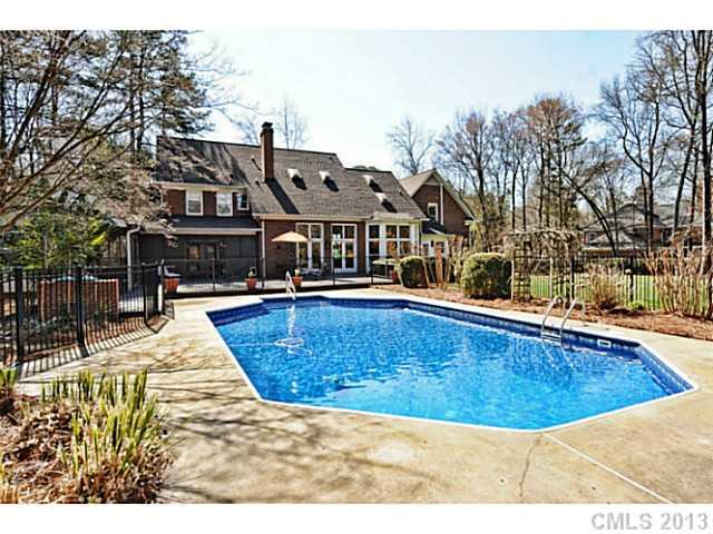 2900 Cross Country Road Charlotte, NC 28270 - Photo 15 of 16 Gallery Image 15