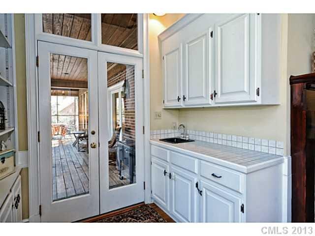 2900 Cross Country Road Charlotte, NC 28270 - Photo 5 of 16 Gallery Image 5