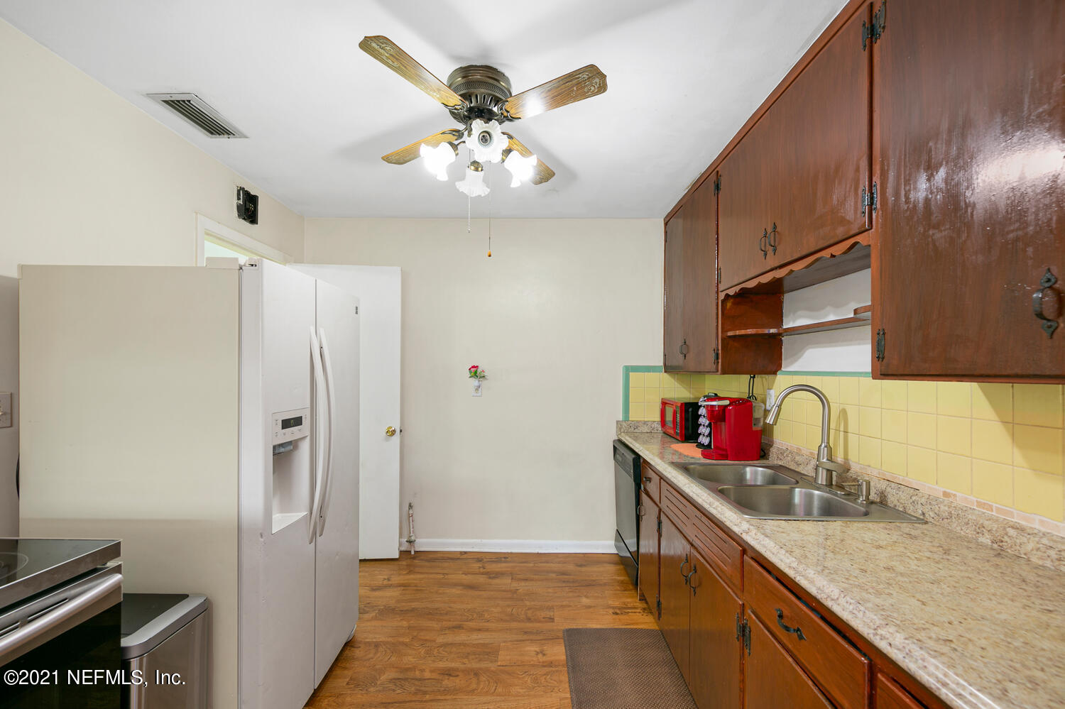 2059 Ryar Road Jacksonville, FL 32216 - Photo 8 of 27 2059 Ryar Rd Jacksonville FL-large-008-0