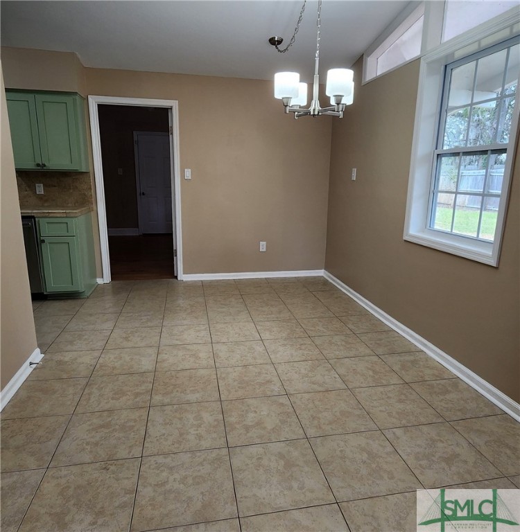 314 Windsor Road Savannah, GA 31419 - Photo 15 of 20 Dining Room
