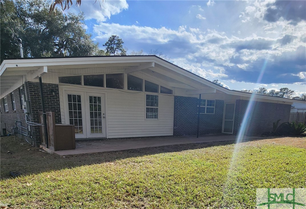 314 Windsor Road Savannah, GA 31419 - Photo 19 of 20 Rear Yard Right View