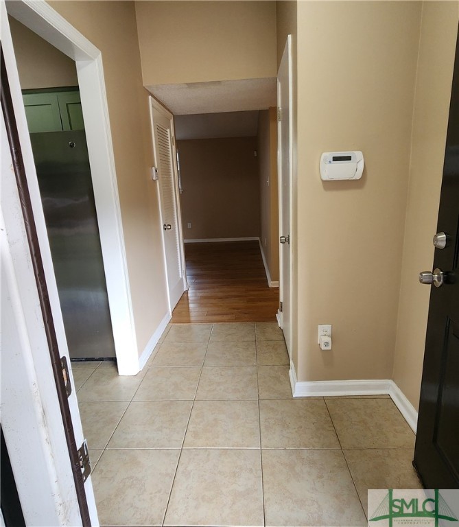 314 Windsor Road Savannah, GA 31419 - Photo 3 of 20 Entry