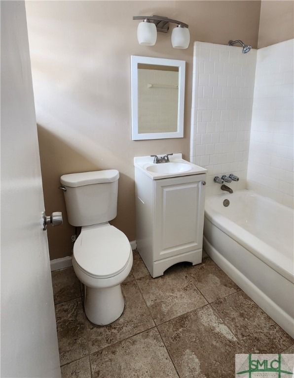 314 Windsor Road Savannah, GA 31419 - Photo 8 of 20 Master Bath