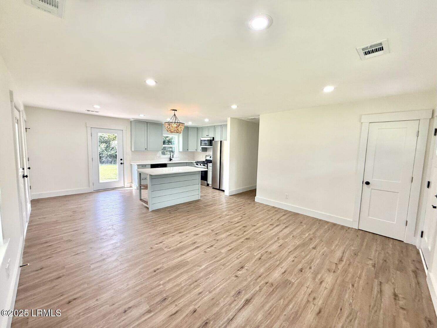 802 5th Street East Hampton, SC 29924 - Photo 7 of 14 thumbnail