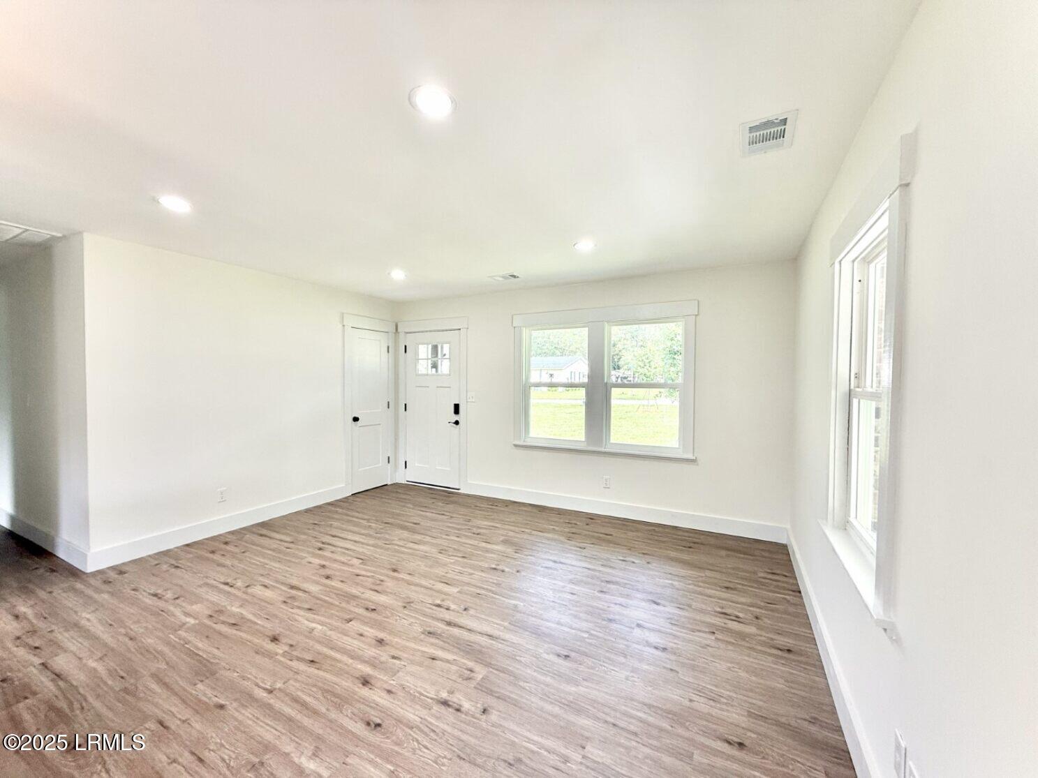 802 5th Street East Hampton, SC 29924 - Photo 8 of 14 thumbnail
