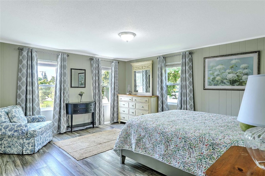 56 King Philip Road Narragansett, RI 02882 - Photo 16 of 41