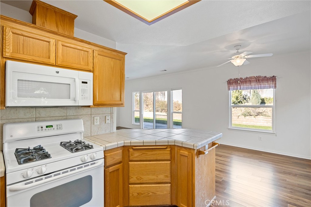 2010 Pebblestone Drive Red Bluff, CA 96080 - Photo 15 of 33