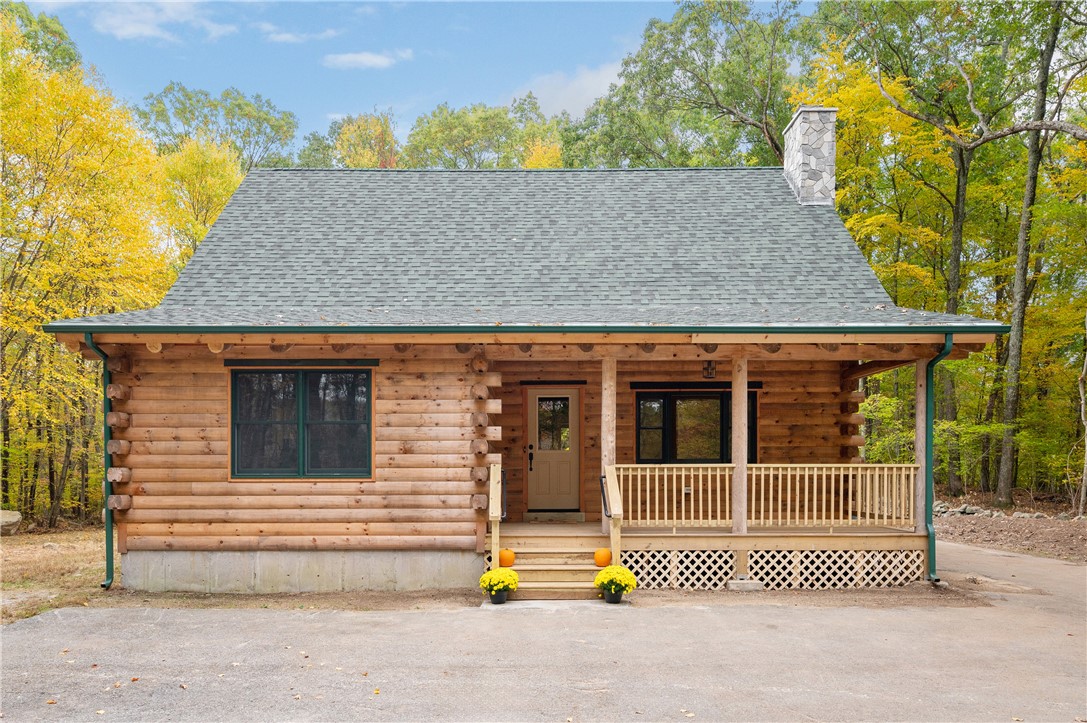 181 Scott Road Cumberland, RI 02864 - Photo 3 of 42