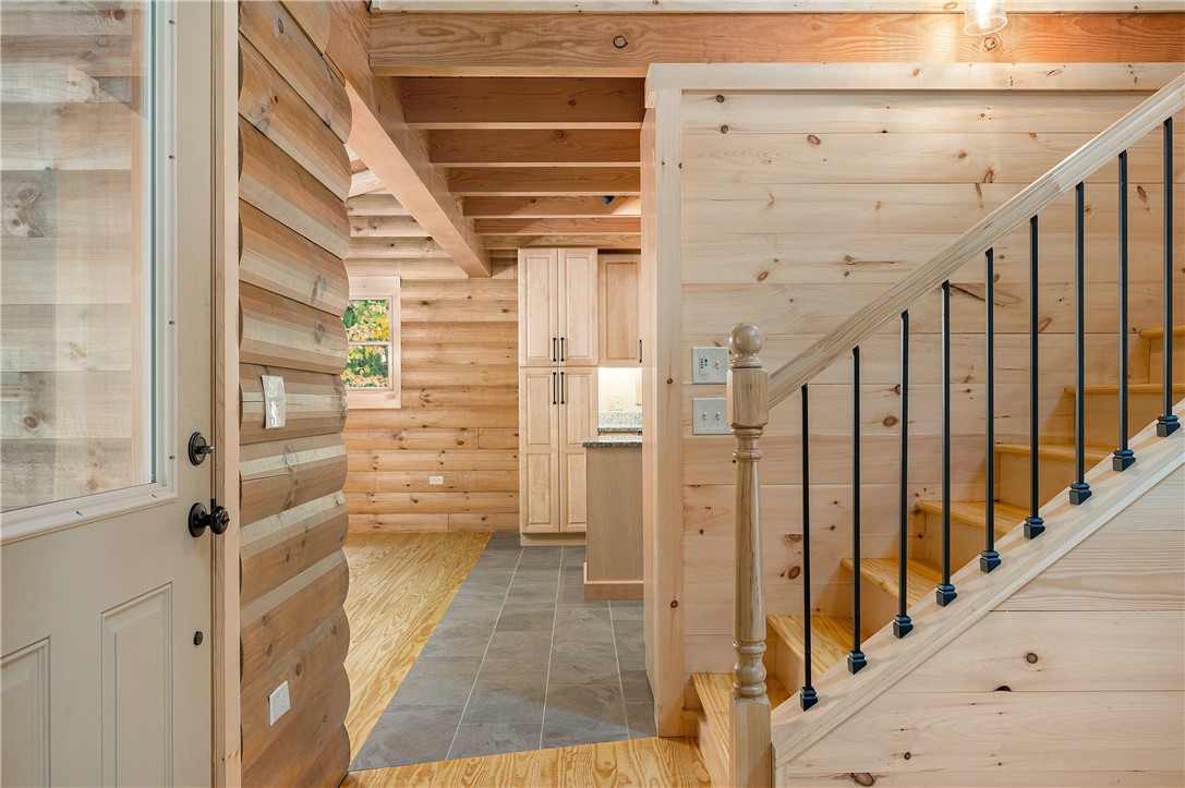 181 Scott Road Cumberland, RI 02864 - Photo 7 of 42