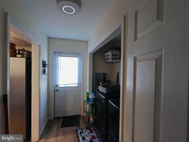 a room that has a bed and a closet in it