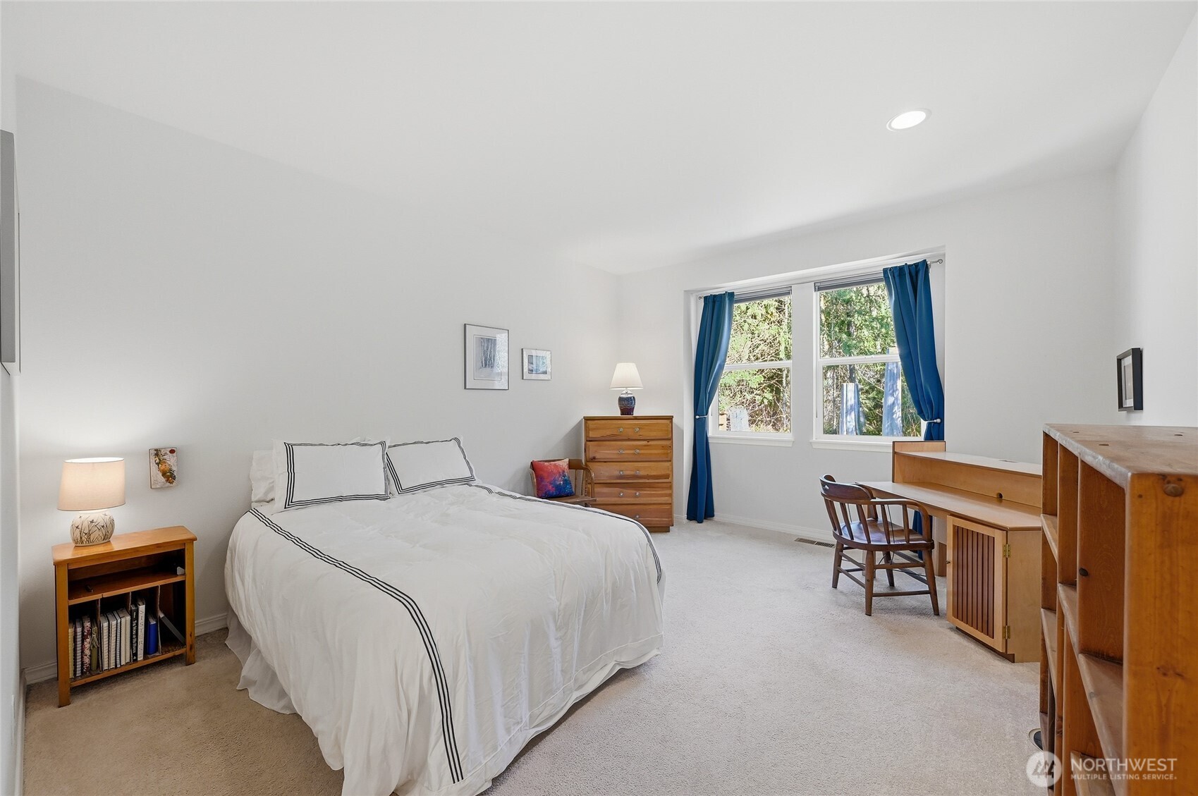 24264 Northeast Vine Maple Way Redmond, WA 98053 - Photo 10 of 31 a spacious bedroom with two beds and a window