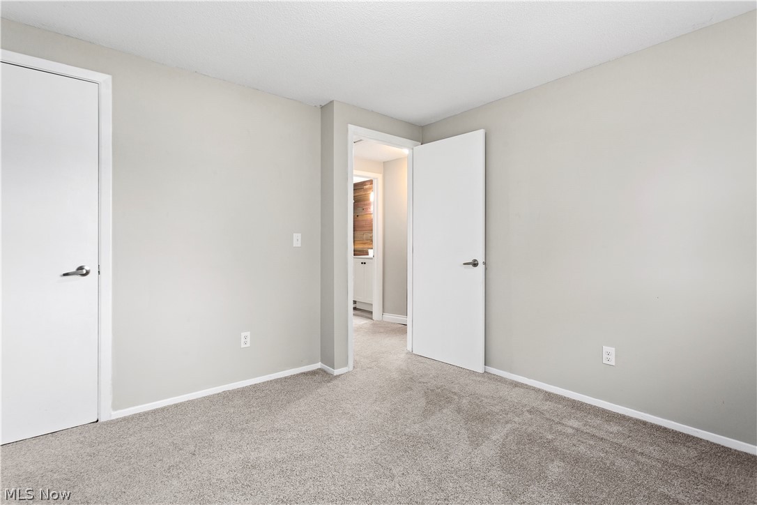 309 Mornington Road Vermilion, OH 44089 - Photo 14 of 30