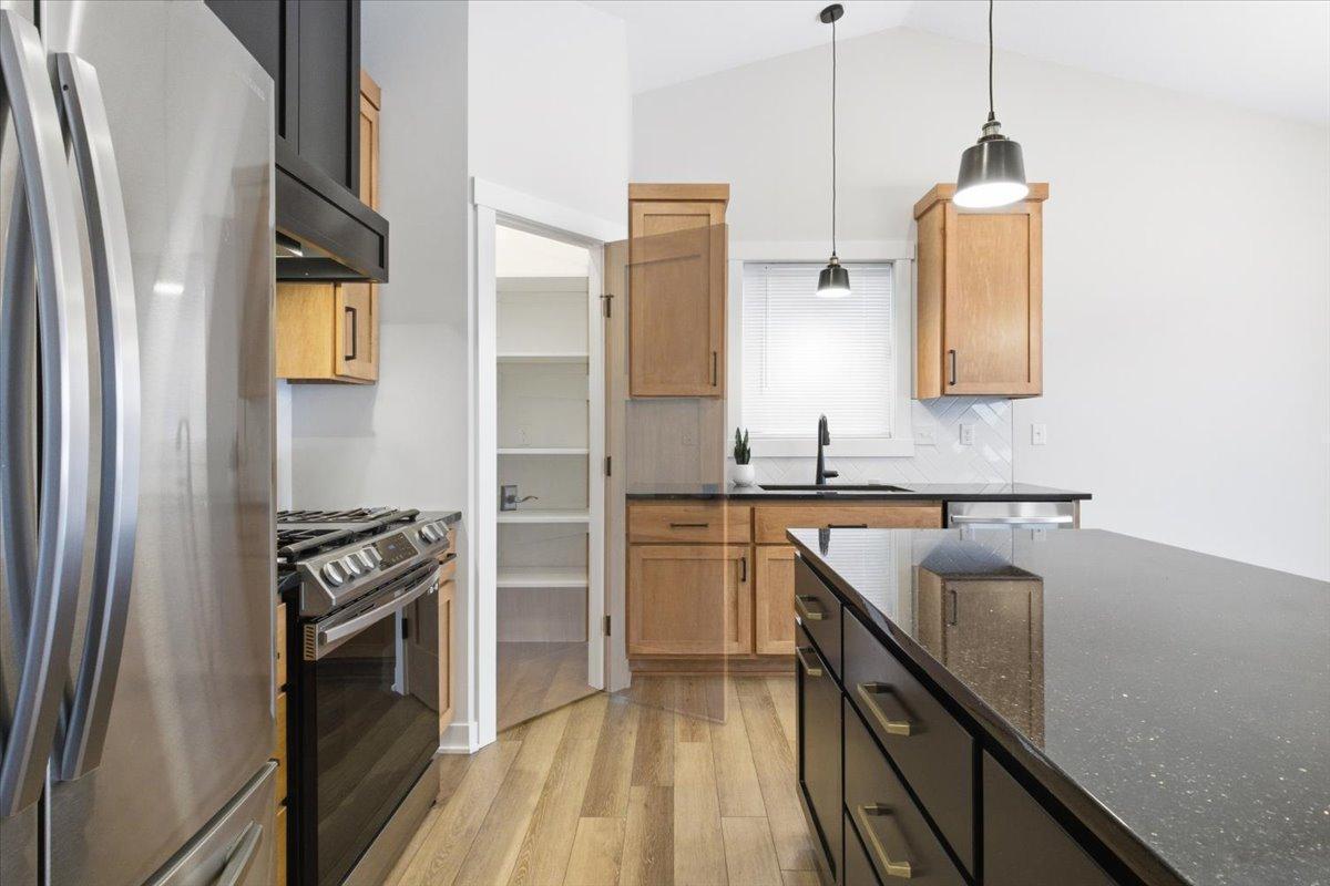 1962 Hadley Hills Drive Northeast Rochester, MN 55906 - Photo 12 of 52