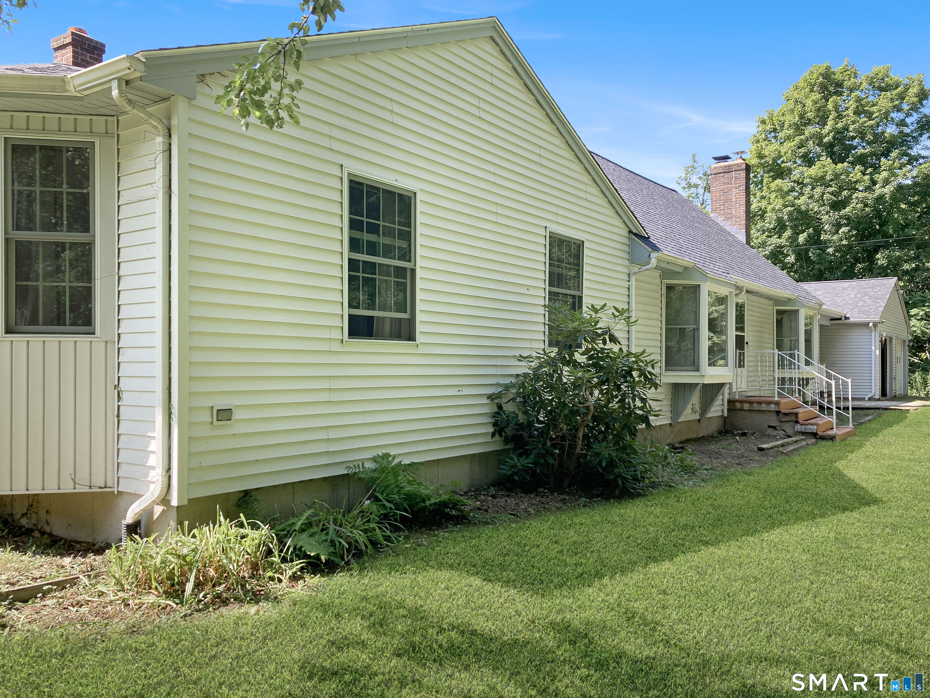 137 Ference Road Ashford, CT 06278 - Photo 3 of 40