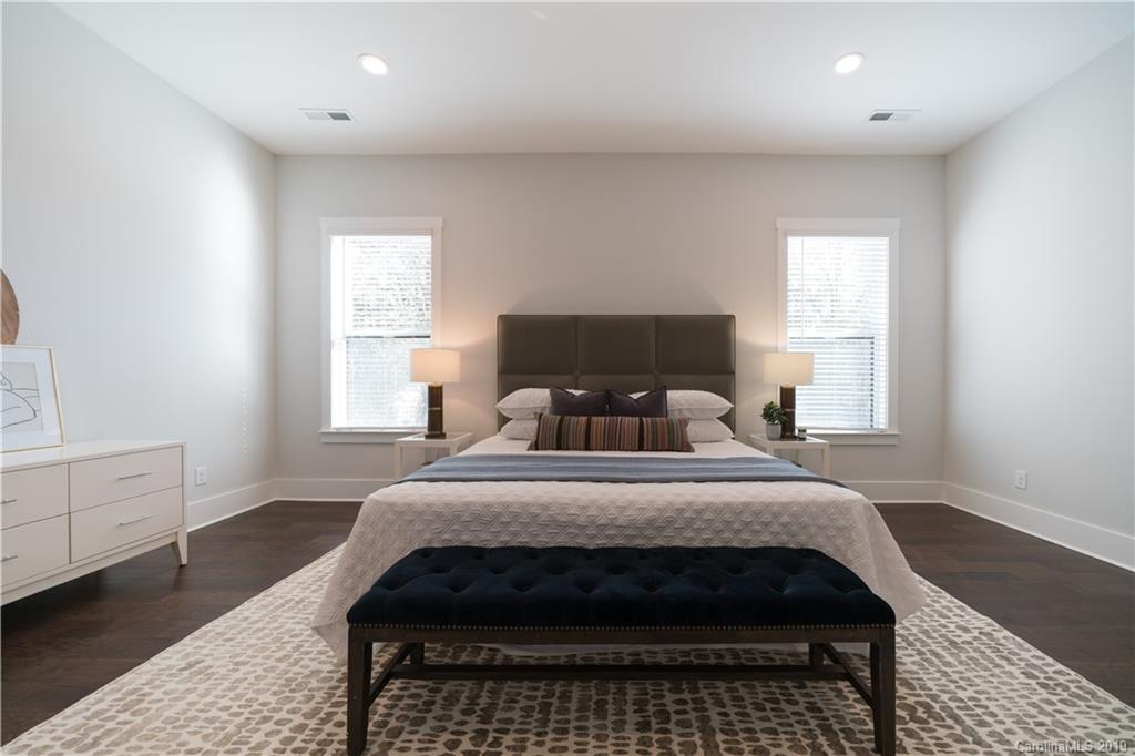 1432 Chippendale Road Charlotte, NC 28205 - Photo 25 of 32 Gallery Image 25