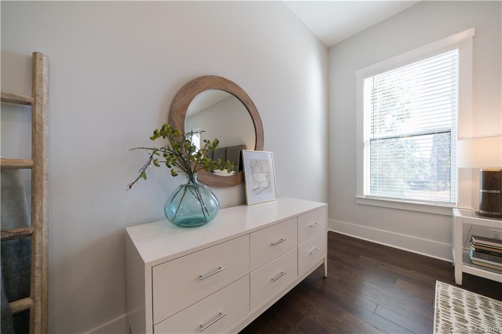 1432 Chippendale Road Charlotte, NC 28205 - Photo 26 of 32 Gallery Image 26