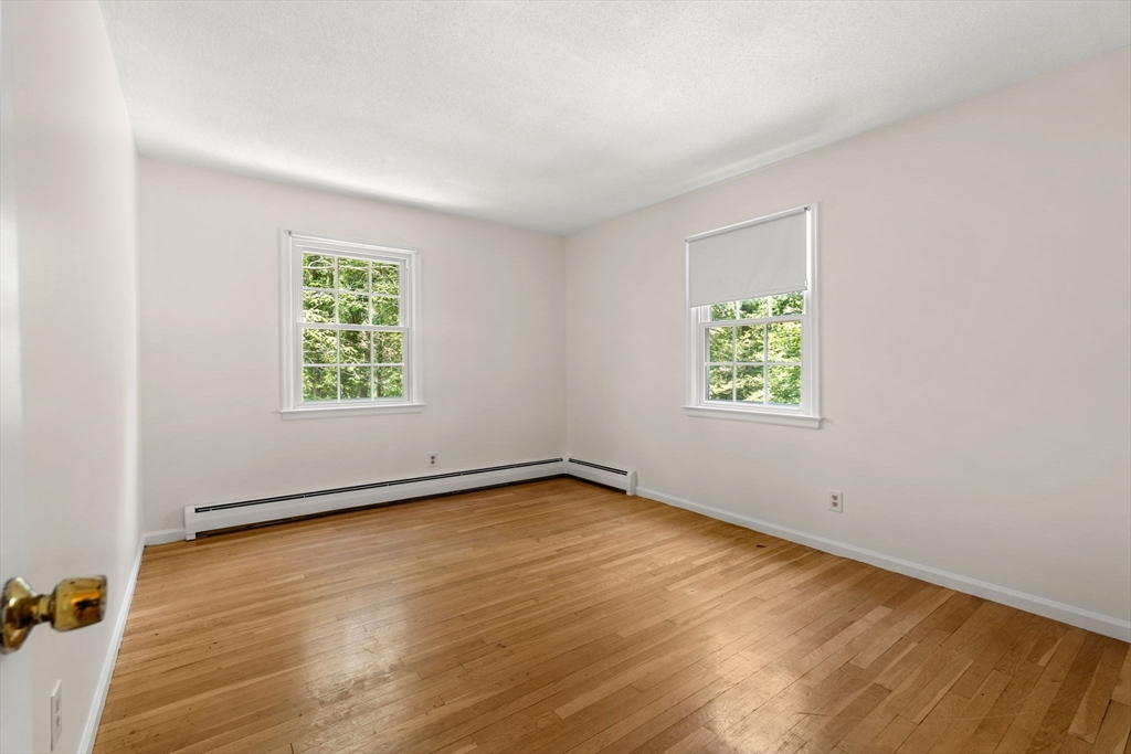 7 Hidden Ledge Road Manchester, MA 01944 - Photo 20 of 38