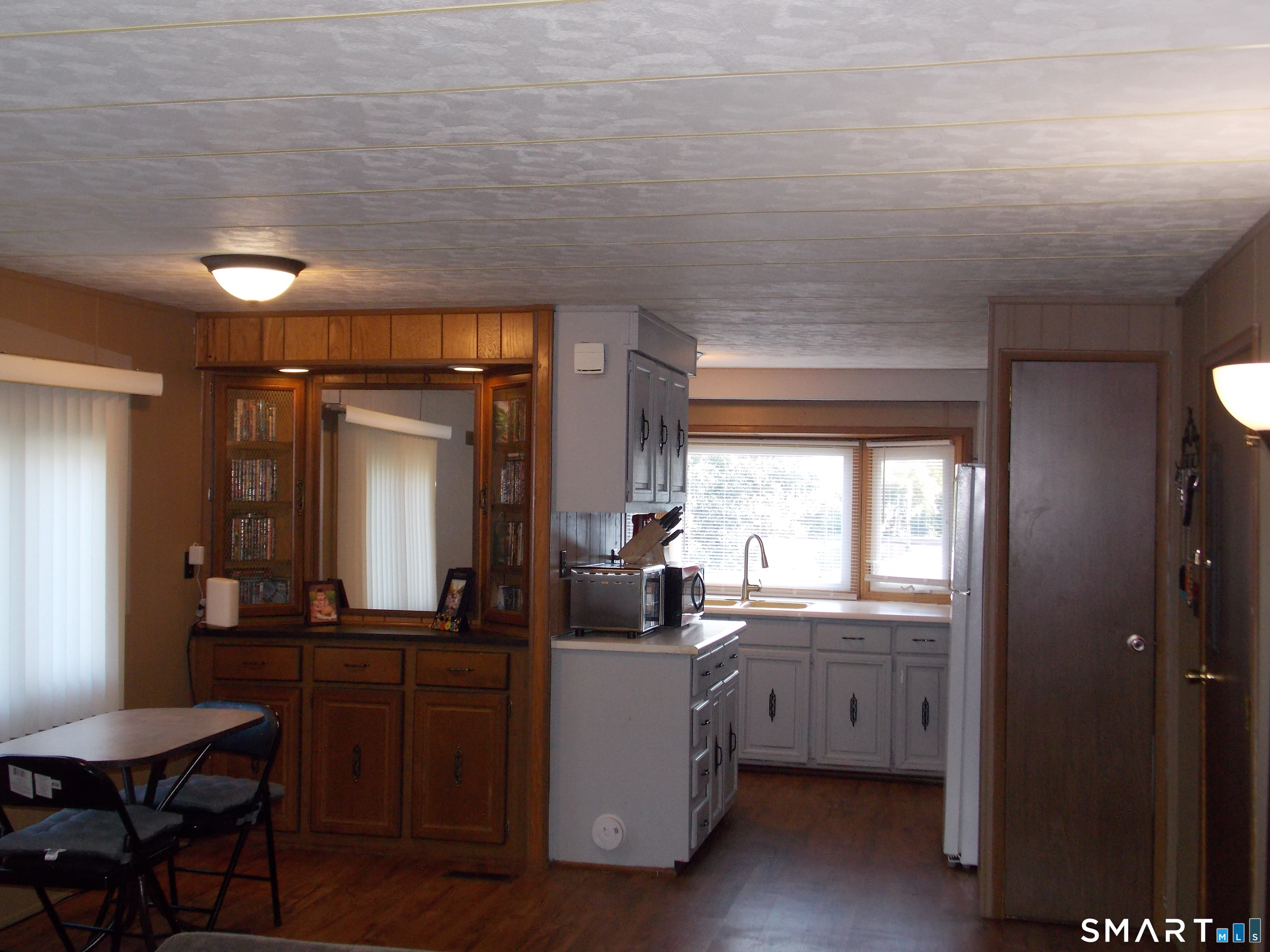 325 Kelly Road Vernon, CT 06066 - Photo 9 of 20 Gallery Image 9