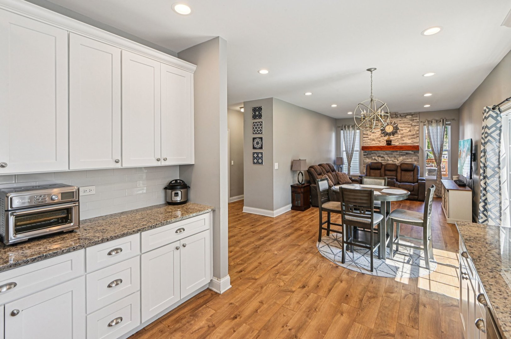 4015 Tansy Road Aurora, IL 60504 - Photo 15 of 58 Gallery Image 15