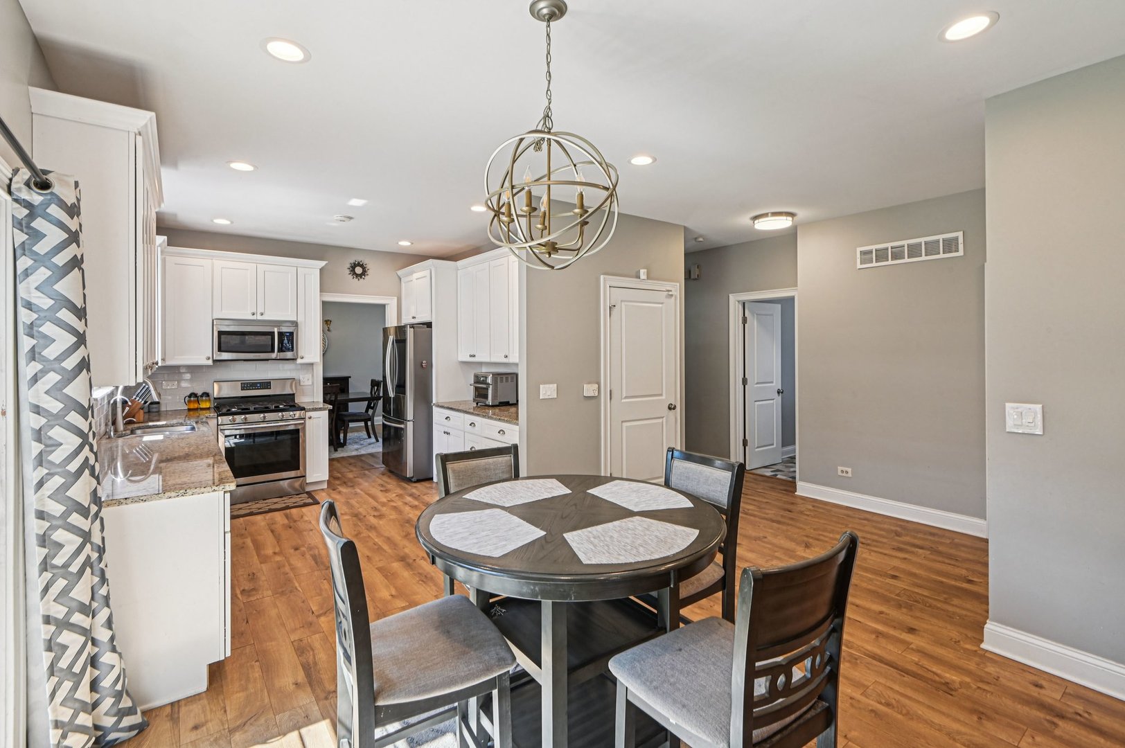 4015 Tansy Road Aurora, IL 60504 - Photo 16 of 58 Gallery Image 16
