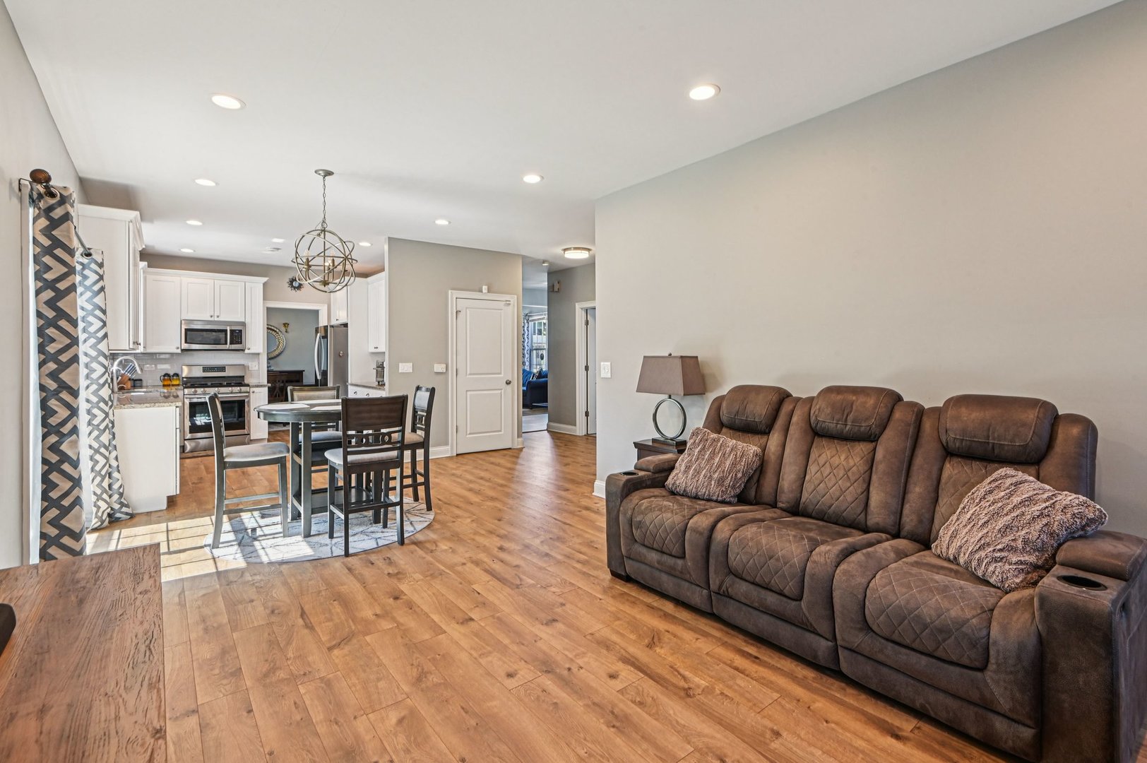 4015 Tansy Road Aurora, IL 60504 - Photo 18 of 58 Gallery Image 18