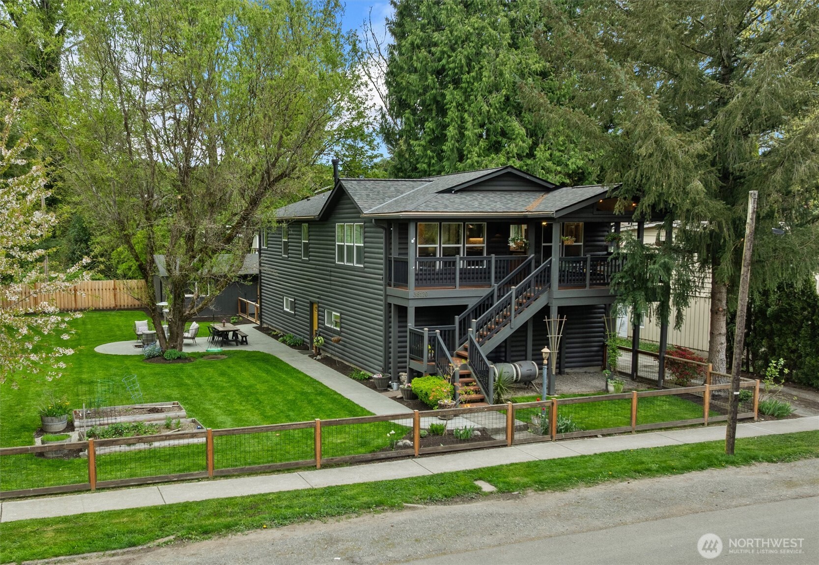 38170 Cedar Street Snoqualmie, WA 98065 - Photo 1 of 40
