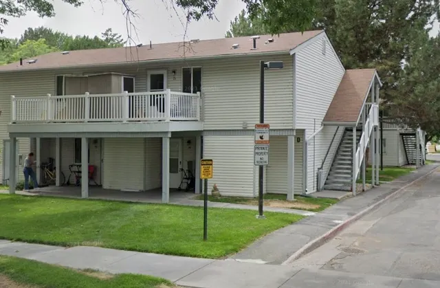 $302 | 450 J Street, Idaho Falls, ID 83402
