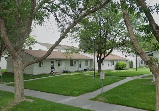$302 | 450 J Street, Idaho Falls, ID 83402