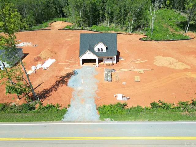 $625,000 | 11250 Leesville Road, Evington, VA 24550