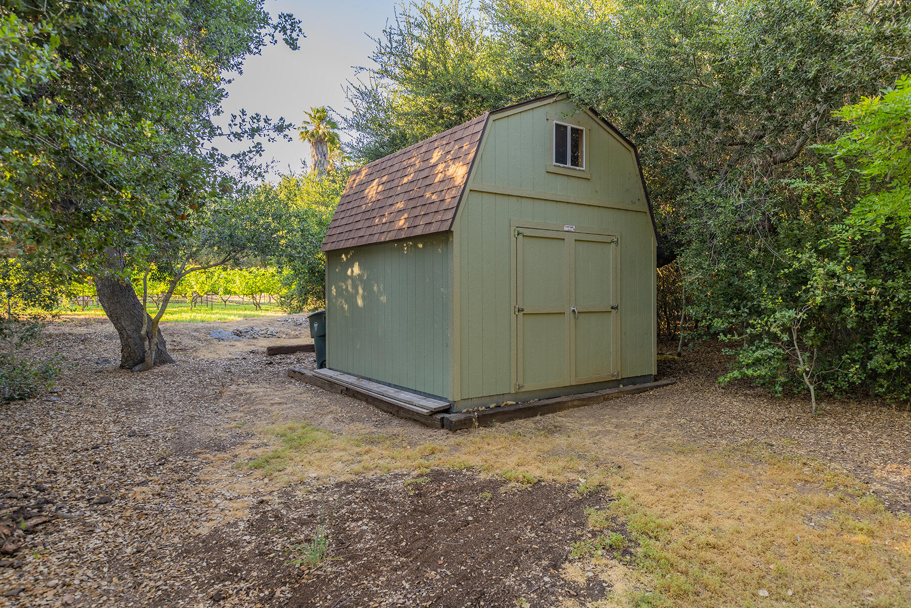 217 Sierra Road Ojai, CA 93023 - Photo 47 of 50 a view of a small house