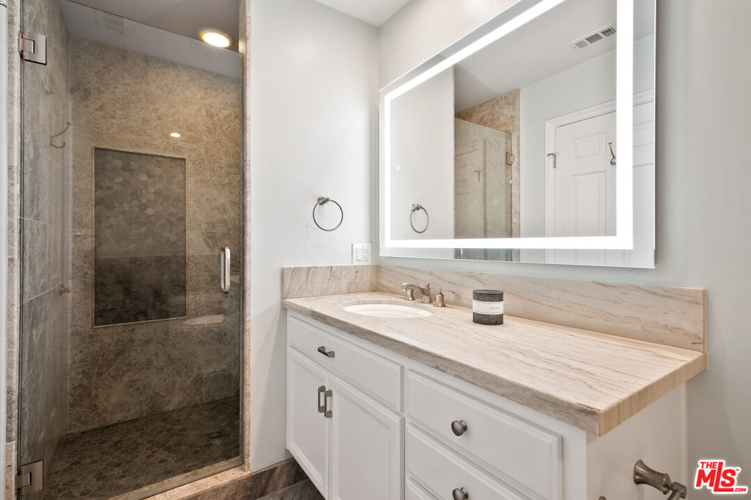 6442 Lunita Road, Unit 126 Malibu, CA 90265 - Photo 13 of 25