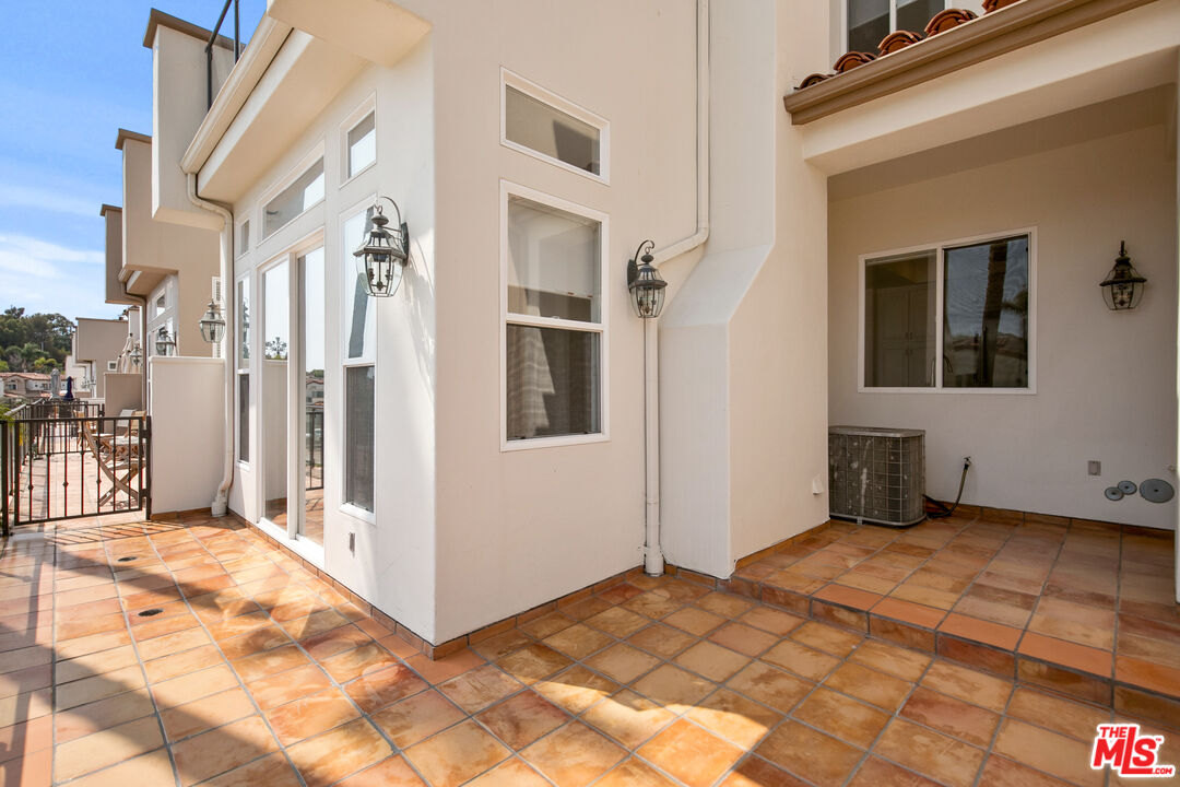 6442 Lunita Road, Unit 126 Malibu, CA 90265 - Photo 23 of 25