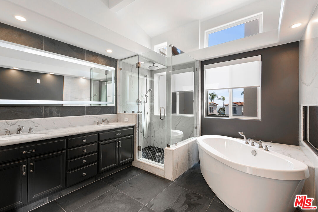 6442 Lunita Road, Unit 126 Malibu, CA 90265 - Photo 9 of 25