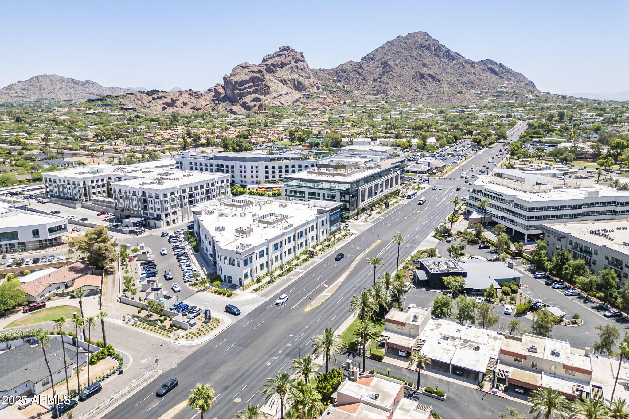 4201 East Camelback Road, Unit 74 Phoenix, AZ 85018 - Photo 22 of 23 47-web-or-mls-Camelback-17 (2)