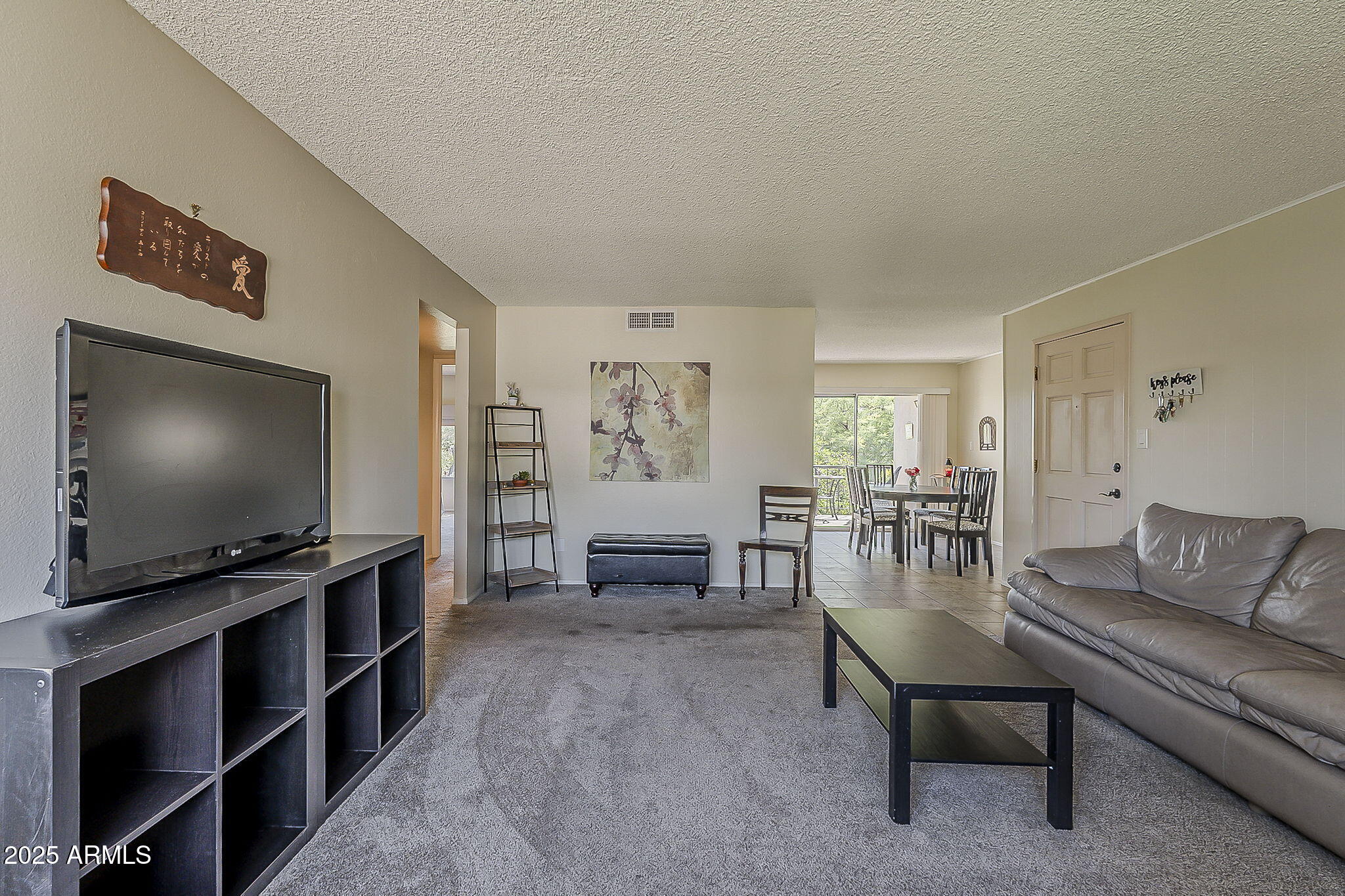 4201 East Camelback Road, Unit 74 Phoenix, AZ 85018 - Photo 9 of 23 8-web-or-mls-Camelback-8