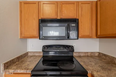 $399,900 | 2210 North 27th Place, Phoenix, AZ 85008