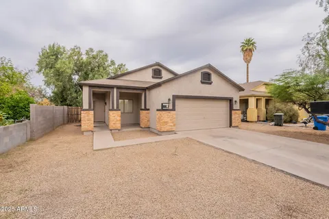 $399,900 | 2210 North 27th Place, Phoenix, AZ 85008