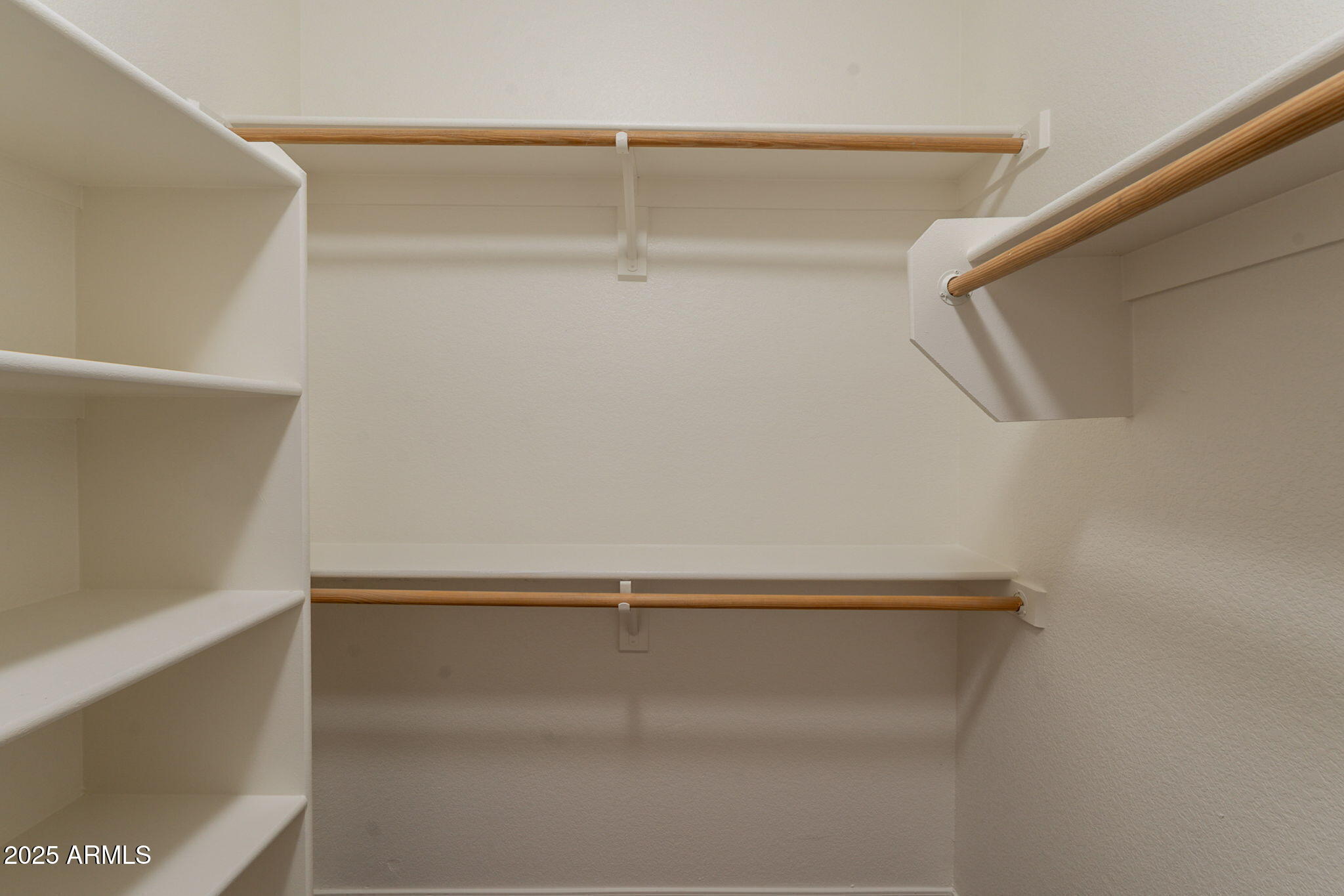 2210 North 27th Place Phoenix, AZ 85008 - Photo 41 of 53 41-web-or-mls-27th-41