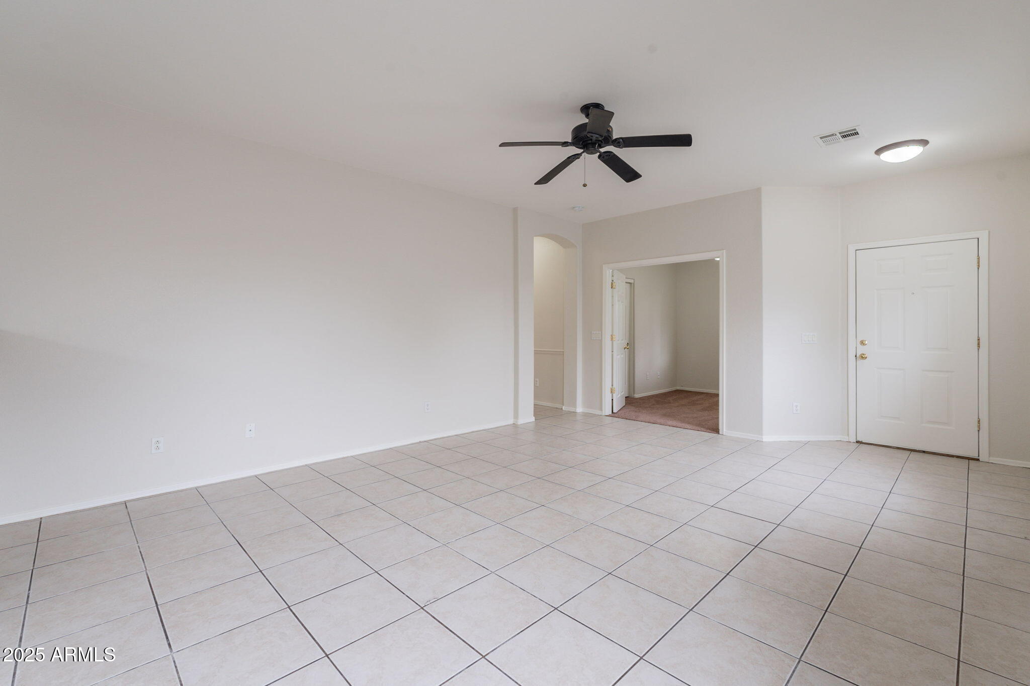 2210 North 27th Place Phoenix, AZ 85008 - Photo 8 of 53 8-web-or-mls-27th-8