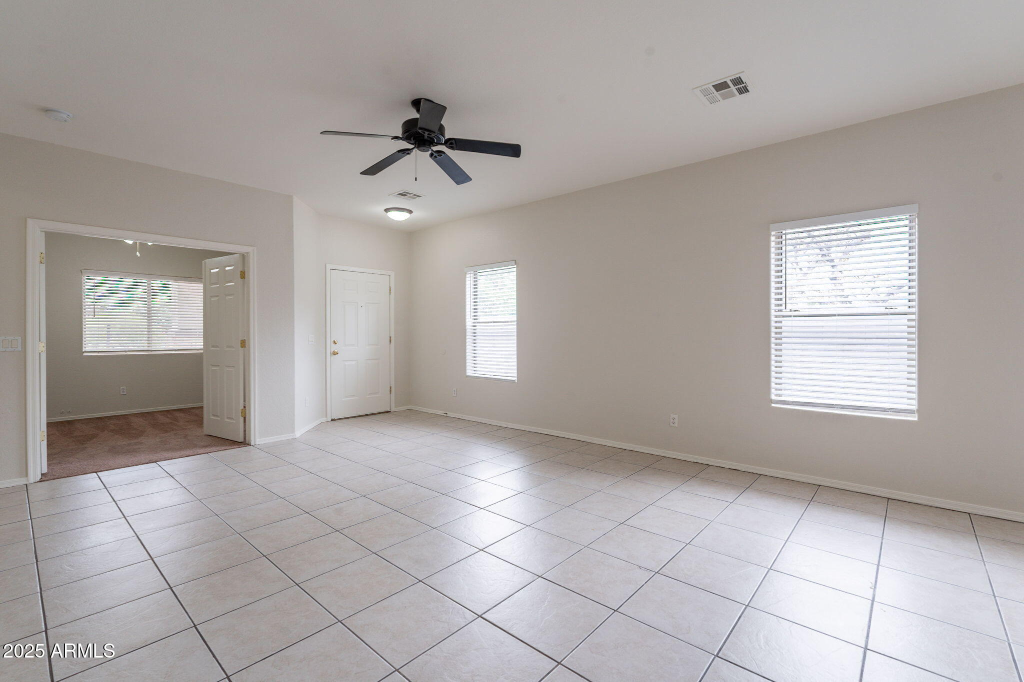 2210 North 27th Place Phoenix, AZ 85008 - Photo 9 of 53 9-web-or-mls-27th-9