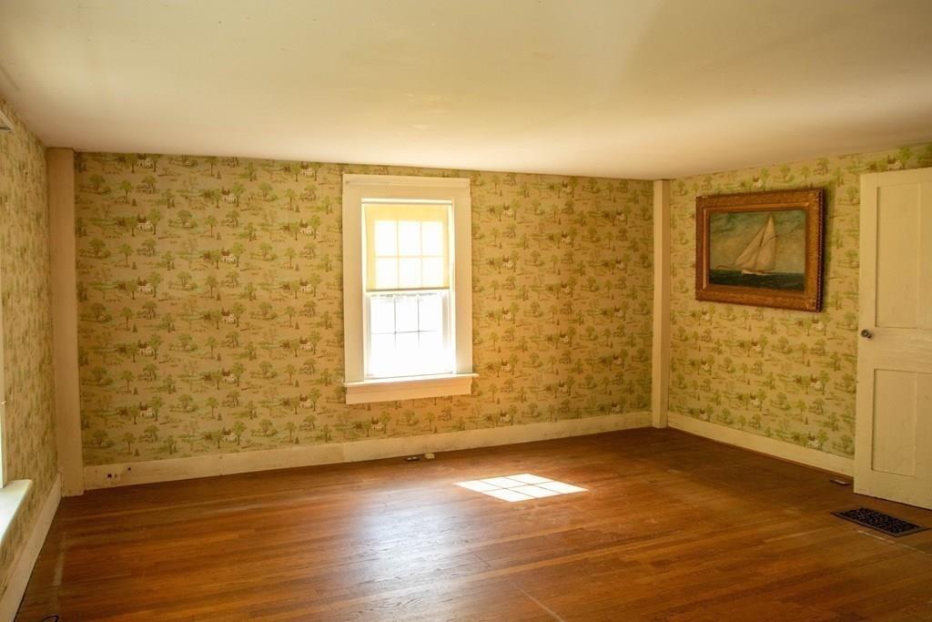 209 Barton Road Greenfield, MA 01301 - Photo 11 of 28 Gallery Image 11