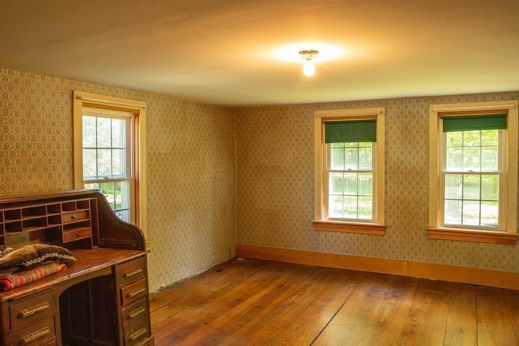 209 Barton Road Greenfield, MA 01301 - Photo 13 of 28 Gallery Image 13