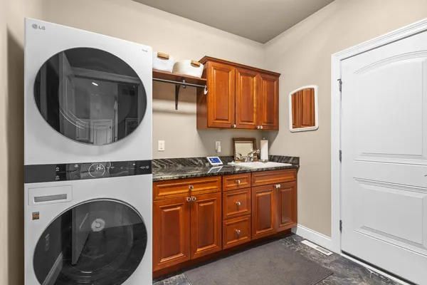 $550,000 | 1317 Brunette Downs Drive, Madison, WI 53718