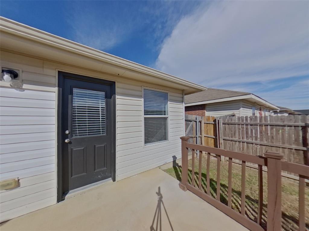 1448 Castle Ridge Road Fort Worth, TX 76140 - Photo 15 of 16