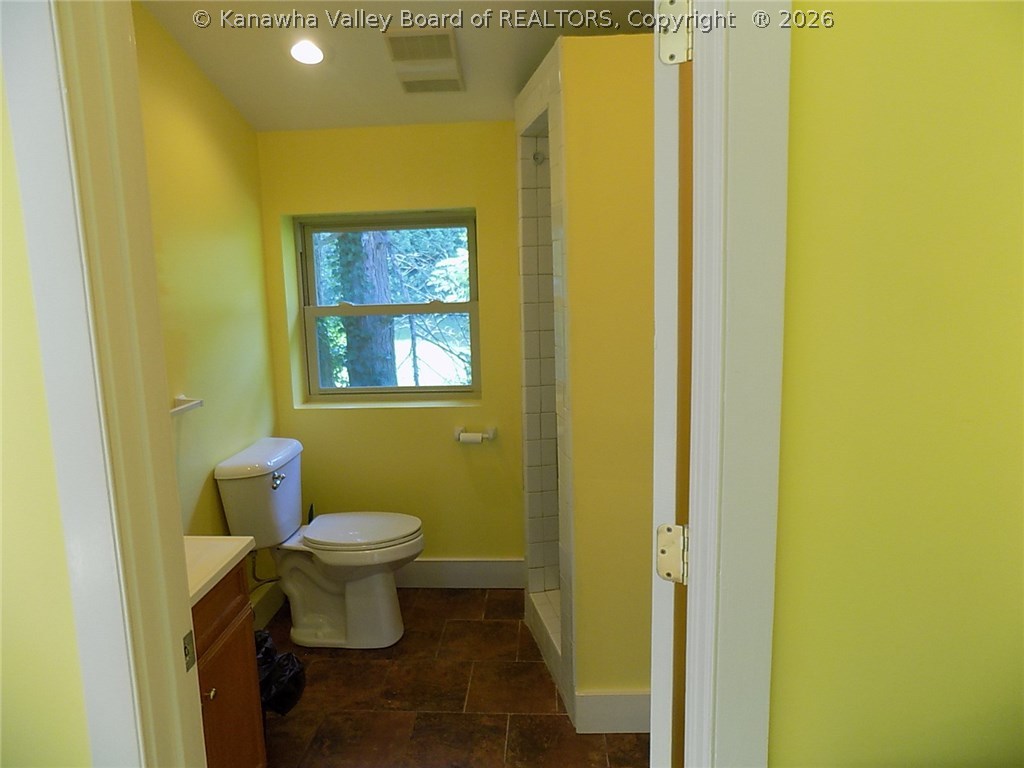 714 Bridge Road Charleston, WV 25314 - Photo 17 of 20 Gallery Image 17
