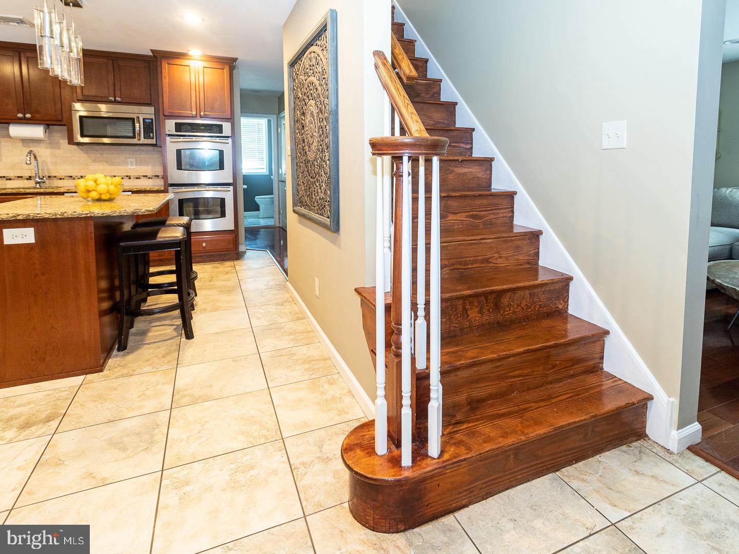 424 Bluebuff Road King of Prussia, PA 19406 - Photo 16 of 53 Stairway leading to the 2nd Floor